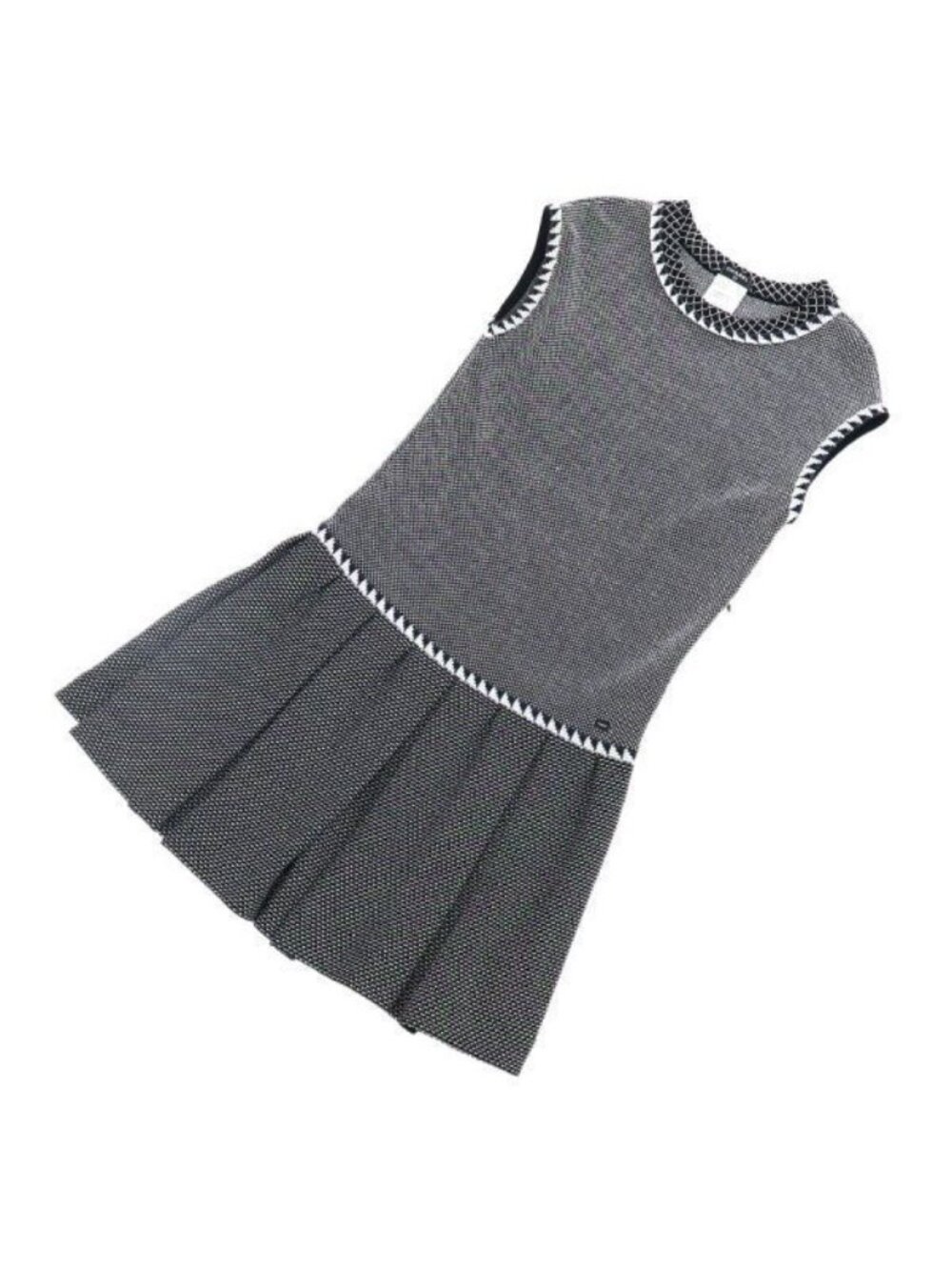 Chanel Dress White - Picture 7 of 9